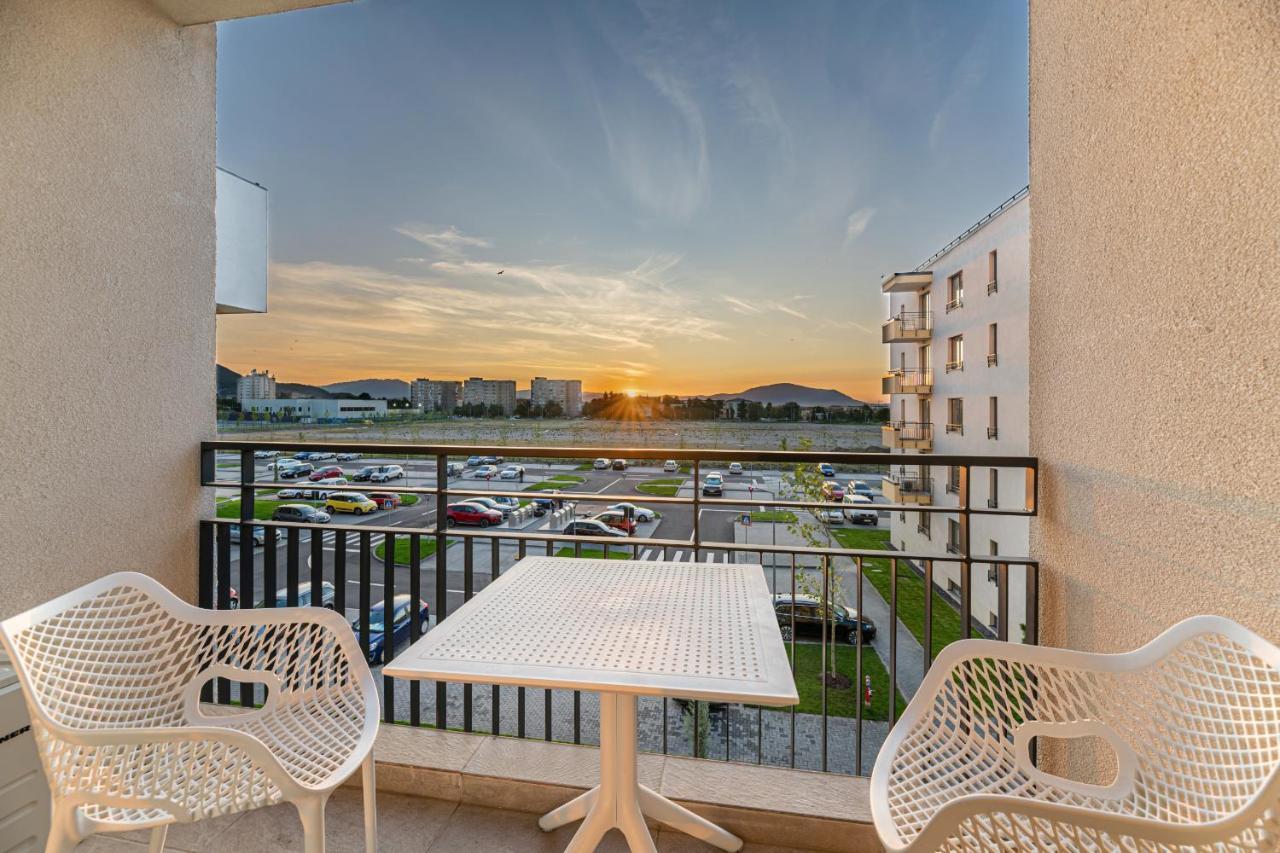 Promenada Studios Brašov Exteriér fotografie
