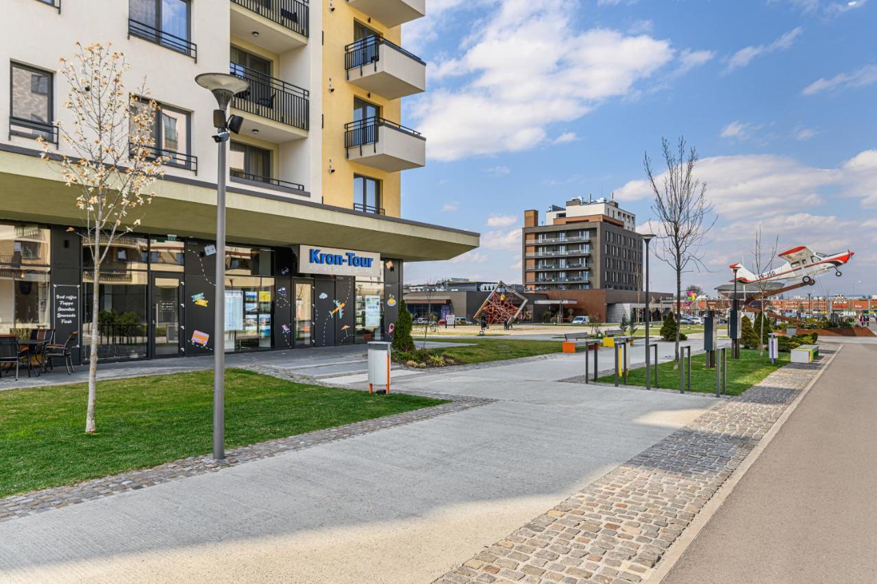 Promenada Studios Brašov Exteriér fotografie
