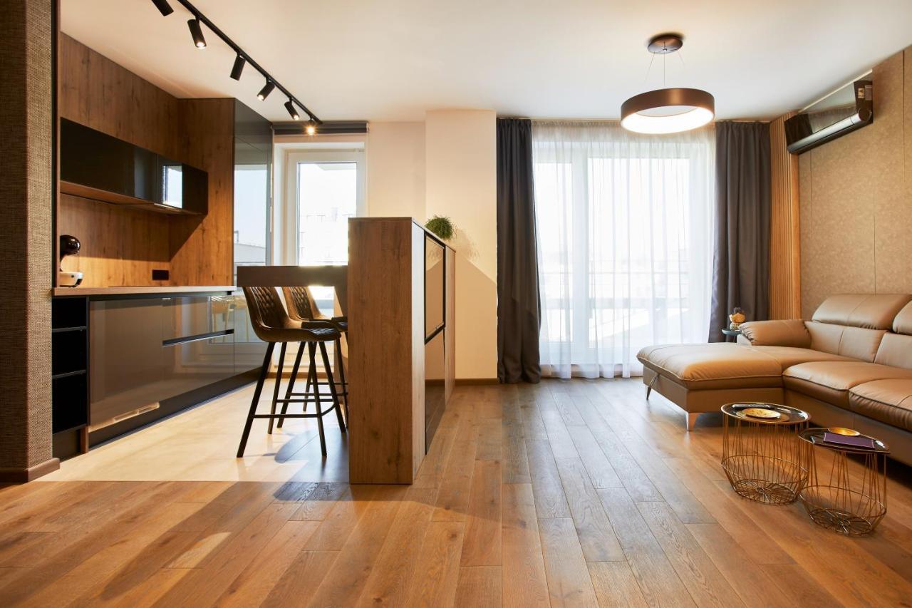 Promenada Studios Brašov Exteriér fotografie
